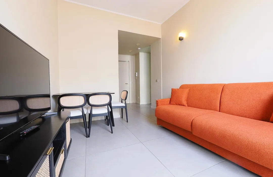 Duomo Luxury Apartment III-1